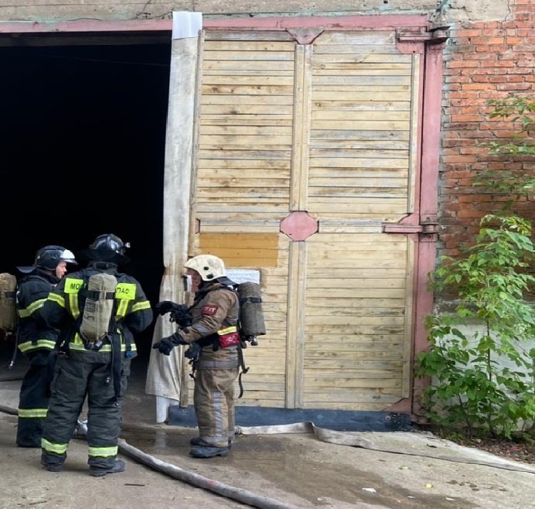 Пожар в нежилом здании в городском округе Лосино-Петровский